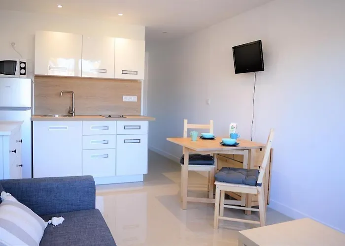 Lv090-014 2 Couchages * Ле-Лаванду